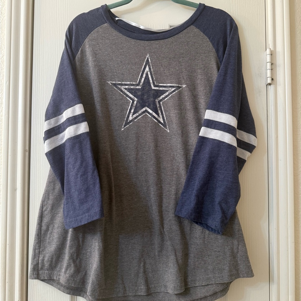 NFL Women’s Dallas Cowboys Graphic 3/4 inch Sleeve Shirt - Gray and Blue